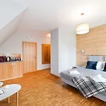 Apartamento Lipki Park Z Sauna, Sun & Snow *