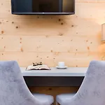 Lipki Park Z Sauna, Sun & Snow アパート ザコパネ