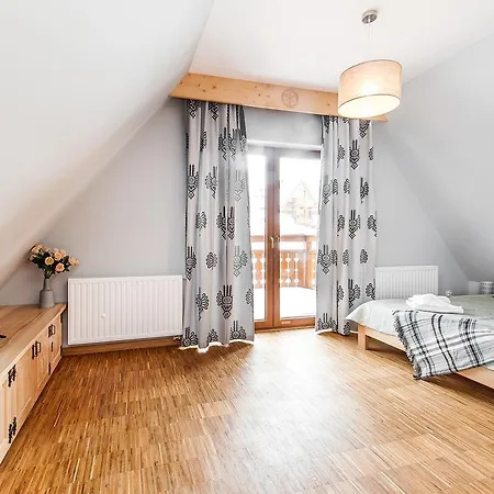 Lipki Park Z Sauna, Sun & Snow Apartman *