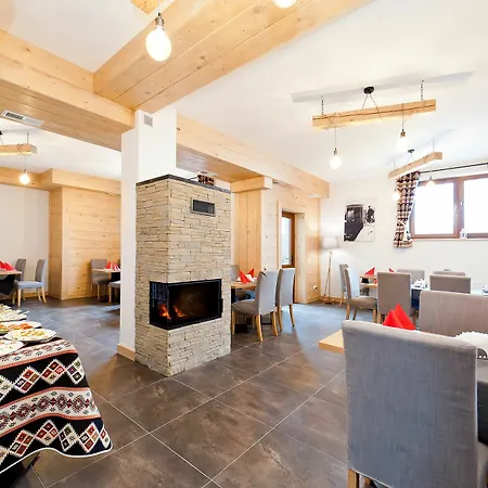 Lipki Park Z Sauna, Sun & Snow Apartman