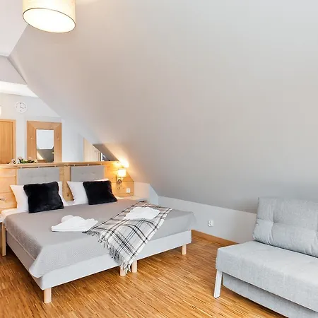 Lipki Park Z Sauna, Sun & Snow Appartement *