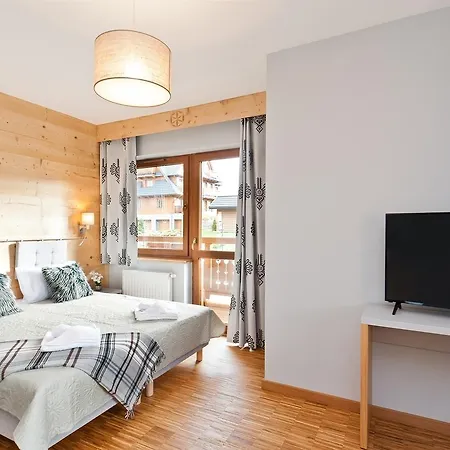 Lipki Park Z Sauna, Sun & Snow Appartement *